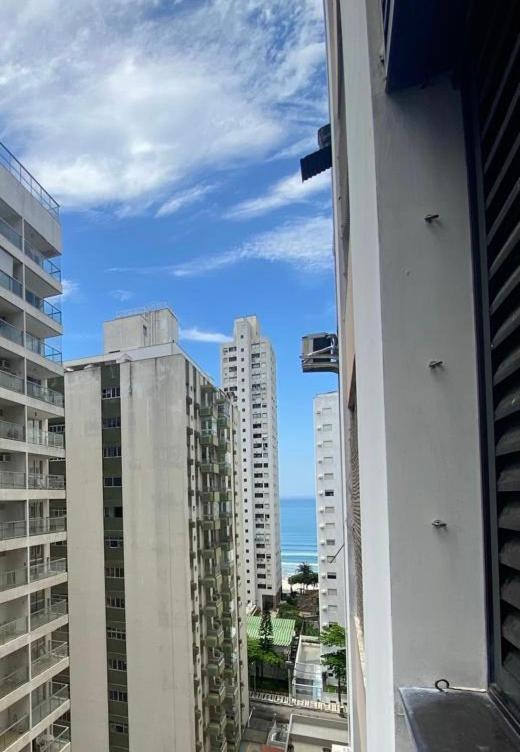 2 Dorm L Piscina L Sauna L Garagem L 200M Da Praia Das Pitangueiras Guaruja Luaran gambar